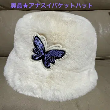 컨디션 최상 ANNA SUI 버터플라이 자수가 포인트인 버킷햇