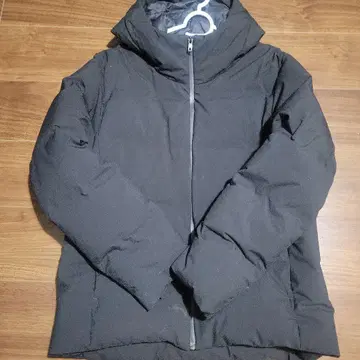 UNIQLO 다운 자켓 M