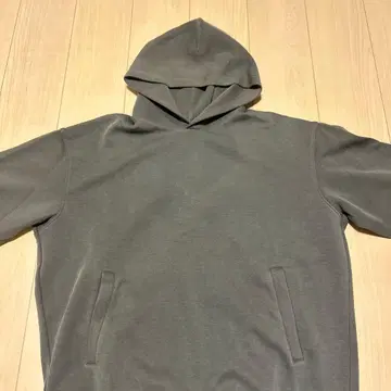 유니클로 C 후드티