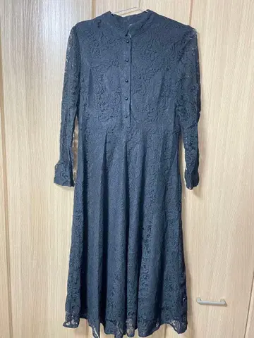 블랙 레이스 긴팔 원피스