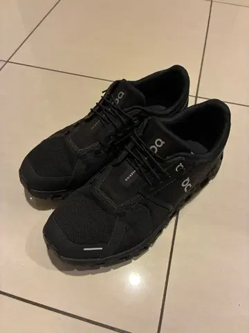 On Cloud 6 러닝화 27cm 블랙