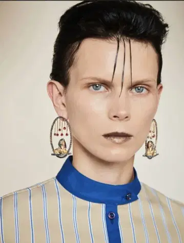 PAMEO POSE 랫핑크 귀걸이