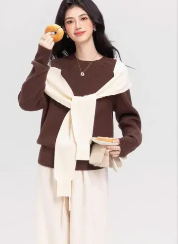 레이어드 스타일 니트 겨울 나들이에 최적인 모임 데이트용