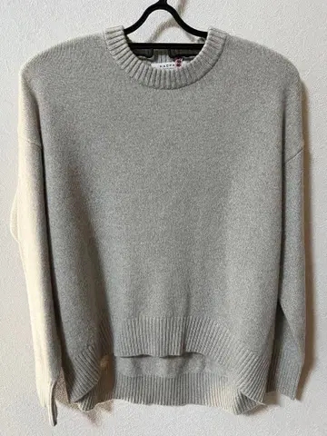 MACPHEE 그레이 크루넥 니트