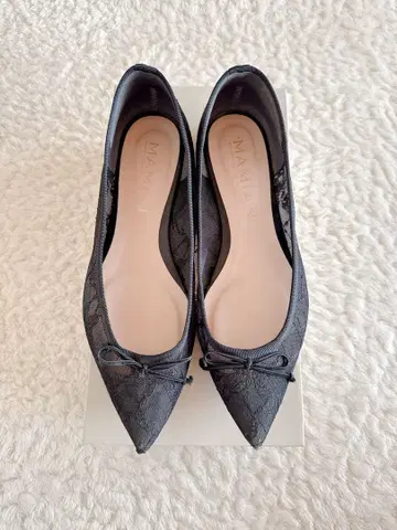 [ MAMIAN ] 스틸레토 플랫슈즈 블랙 레이스 23.5 새상품급