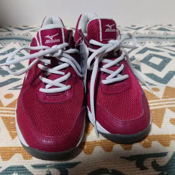 미즈노 이지 스타 3 여성용 스니커즈