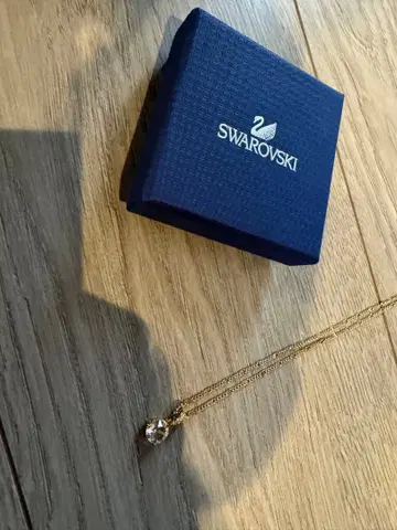 swarovski 스와로브스키 목걸이 골드 박스 포함 새상품