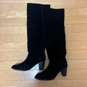 블랙 스웨이드 니하이 부츠