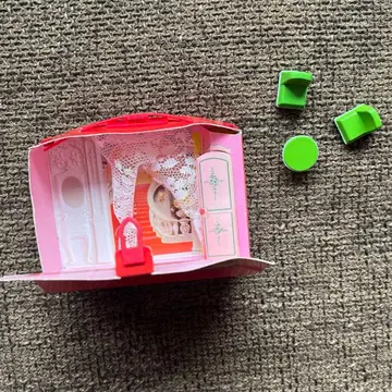 아담한 장난감 가게 리카짱 하우스