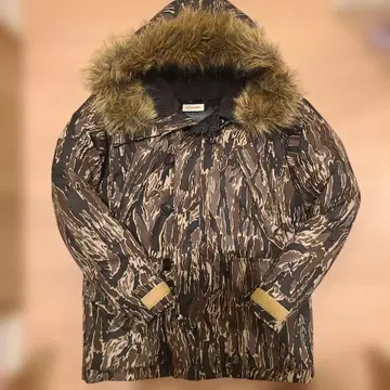 새상품급 JOHN BULL 카모 패턴 퍼 후드 다운 자켓