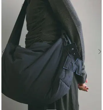 Marmot x ETRE TOKYO PERTEX 패딩 숄더백