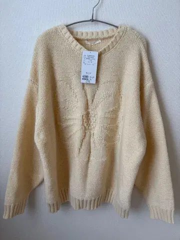 CPCM 동일 컬러 꽃 패턴 자카드 니트 M 아이보리