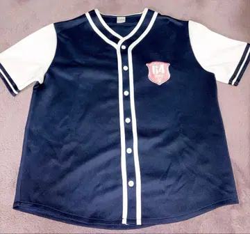 TWICE MOMO 유니폼