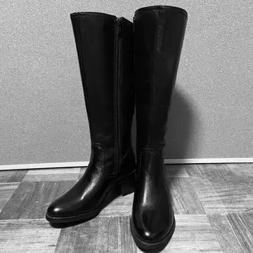 새상품 [지아노 발렌티노] 가죽 롱 부츠 블랙 사이즈 36