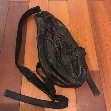 L.E.D.BITES 백팩 바디백 블랙