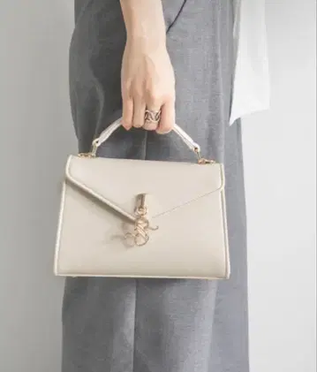 RANDA 모노그램 참 2WAY 백