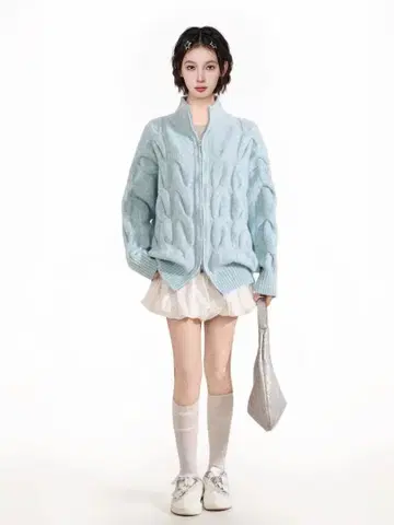 겨울에도 멋지고 따뜻한 예쁜 색 아우터! 모임, 데이트에 최적