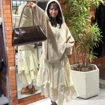 LOWRYSFARM 멜란지 후드 니트 풀오버