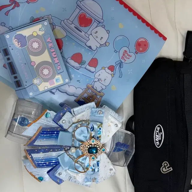 플레이브 응원봉,가방,포카바인더,예준생일키트 (일괄)