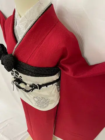 [ 레트로 - 모던 ] 순수 실크 무지 후리소데 7점 풀세트