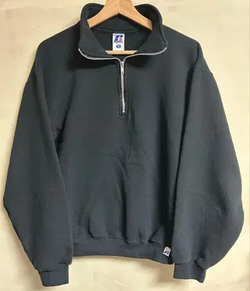 러셀 애슬레틱 맨투맨