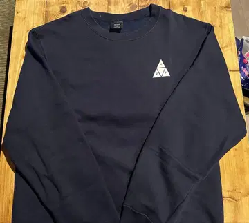 [ 선착순! ] HUF 트레이닝복