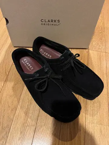 클락스 왈라비 고어텍스 UK7.5 25.5cm