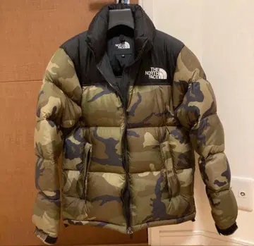 THE NORTH FACE 카모플라쥬 다운 자켓
