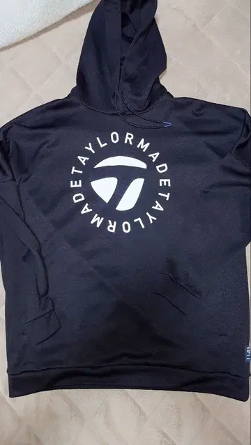 TaylorMade 서클 로고 후드티 골프웨어 새상품급