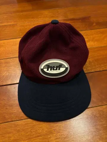 HUF 보르도 네이비 플리스 캡