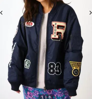 로데오 크라운즈 미쳐 MA-1 네이비