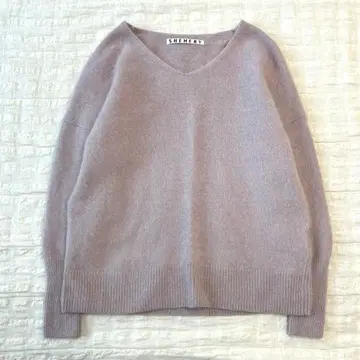 SHENERY 시너리 라쿤100 V넥 니트 풀오버