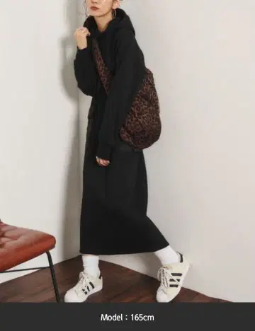 Auntie Rosa Holiday 속기모 워크 포켓 원피스 블랙