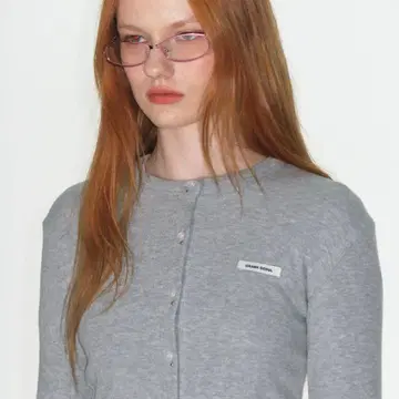 미사용 새상품 crank 그레이 가디건