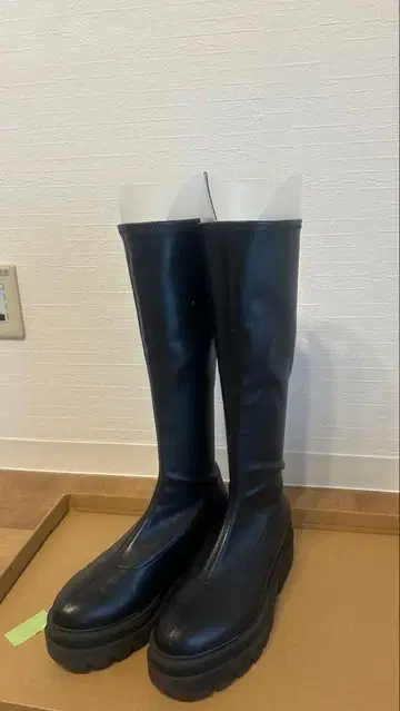 LOWRYS FARM 스트레치 인힐 롱 부츠 통굽