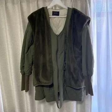 Kastane 멀티 웨이 베스트 포함 밀리터리 코트 카키