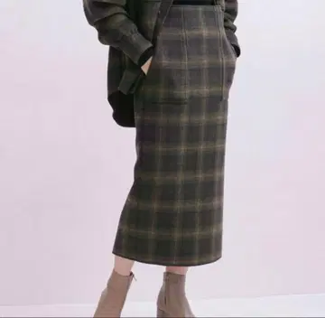 노지리 미호 나노 유니버스 펜들턴 별주 더블 크로스 체크 타이트 스커트