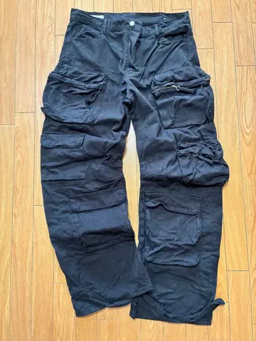 ZARA 블랙 카고 팬츠 EUR 46