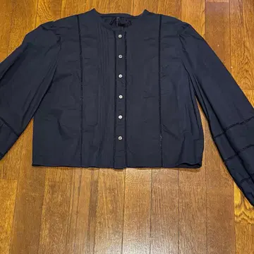 스픽 앤 스팬 네이비 버튼 긴팔 크롭 셔츠