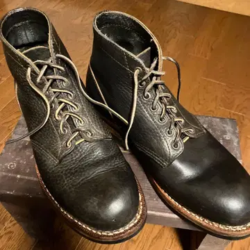 디럭스웨어 가죽 부츠