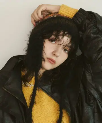 Unitage 귀도리 니트 비니