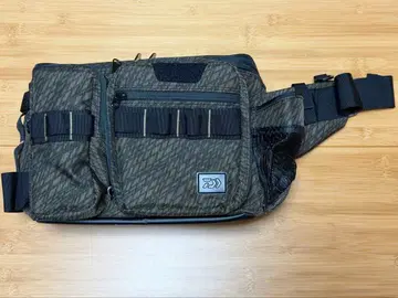 다이와 Daiwa HG 힙백(B) 다크 올리브 슬래시