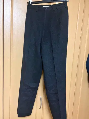 마드모아젤 논 논 블랙 슬랙스