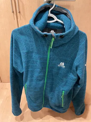 마운틴 이큅먼트 플리스 자켓 파랑