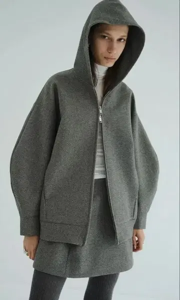 CLANE CONSTRUCTIVE BONDING HOODIE