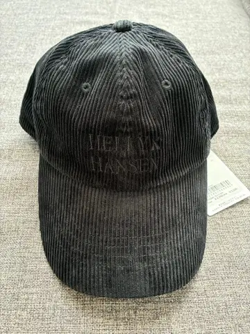 (시착만 한 상품) Helly Hansen 코듀로이 로고 캡 블랙