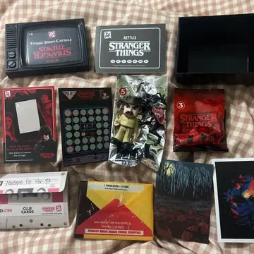 스트레인저 싱스 블라인드 박스 뒷면의 세계 시리즈 호퍼