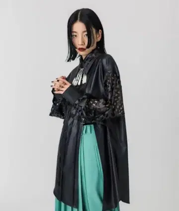 정가 45615 UNITED TOKYO KIRIKO 패턴 셔츠 black