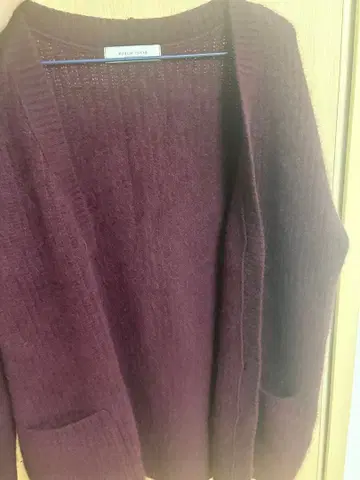 PUBLIC TOKYO 버건디 가디건