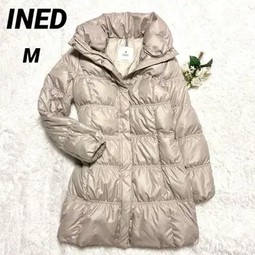 미사용급 INED 다운 코트 사이즈 9 베이지 미